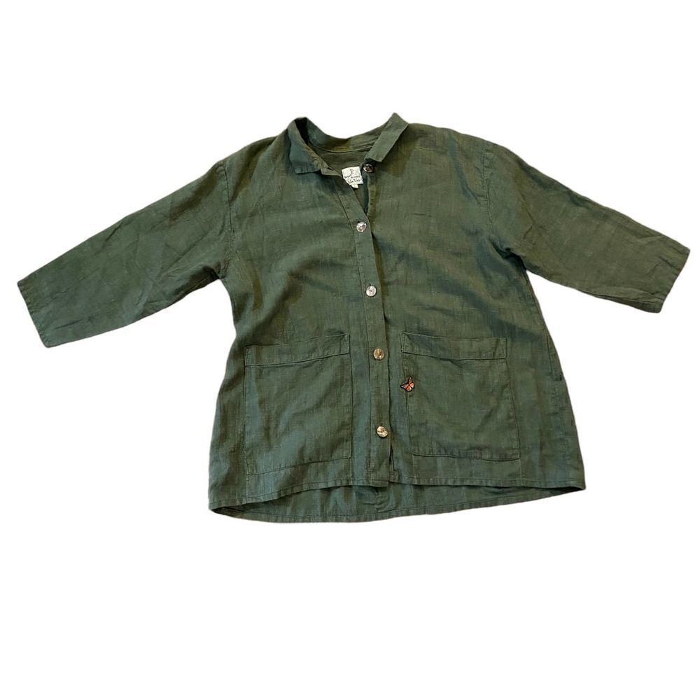 Via Vai by Pollero Green Linen Button Down Top Butterfly Patch Large
